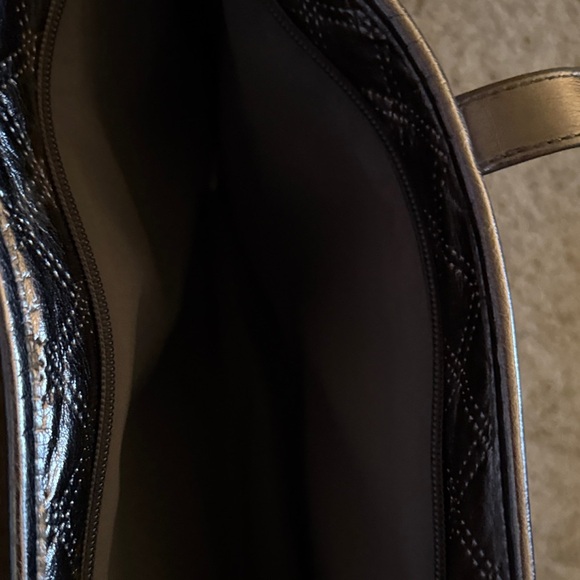 Bath & Body Works Metallic Quilted Tote - Picture 4 of 4